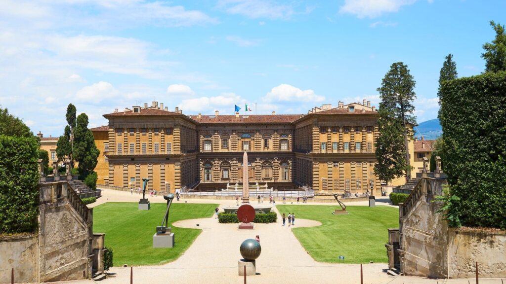 Pitti Palace and Boboli's Gardens Tour: Step Into the Medici Family’s Royal Palace