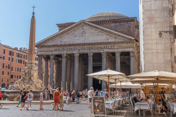 Rome’s Best Squares & Fountains walking tour