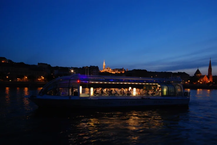 night cruise